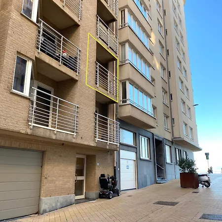 Apartment Ensor *